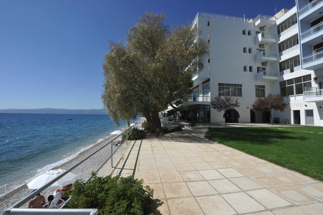 Siagas Beach Hotel Agioi Theodoroi Exterior foto